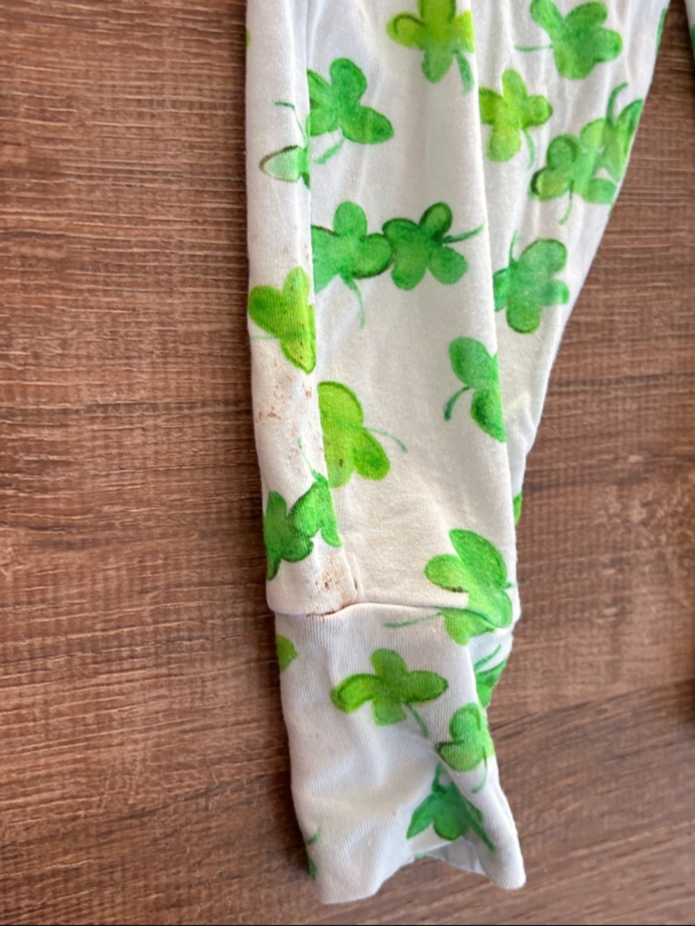 Kids Bamboo Pajama Set with Green Clovers - Picture 9 of 9